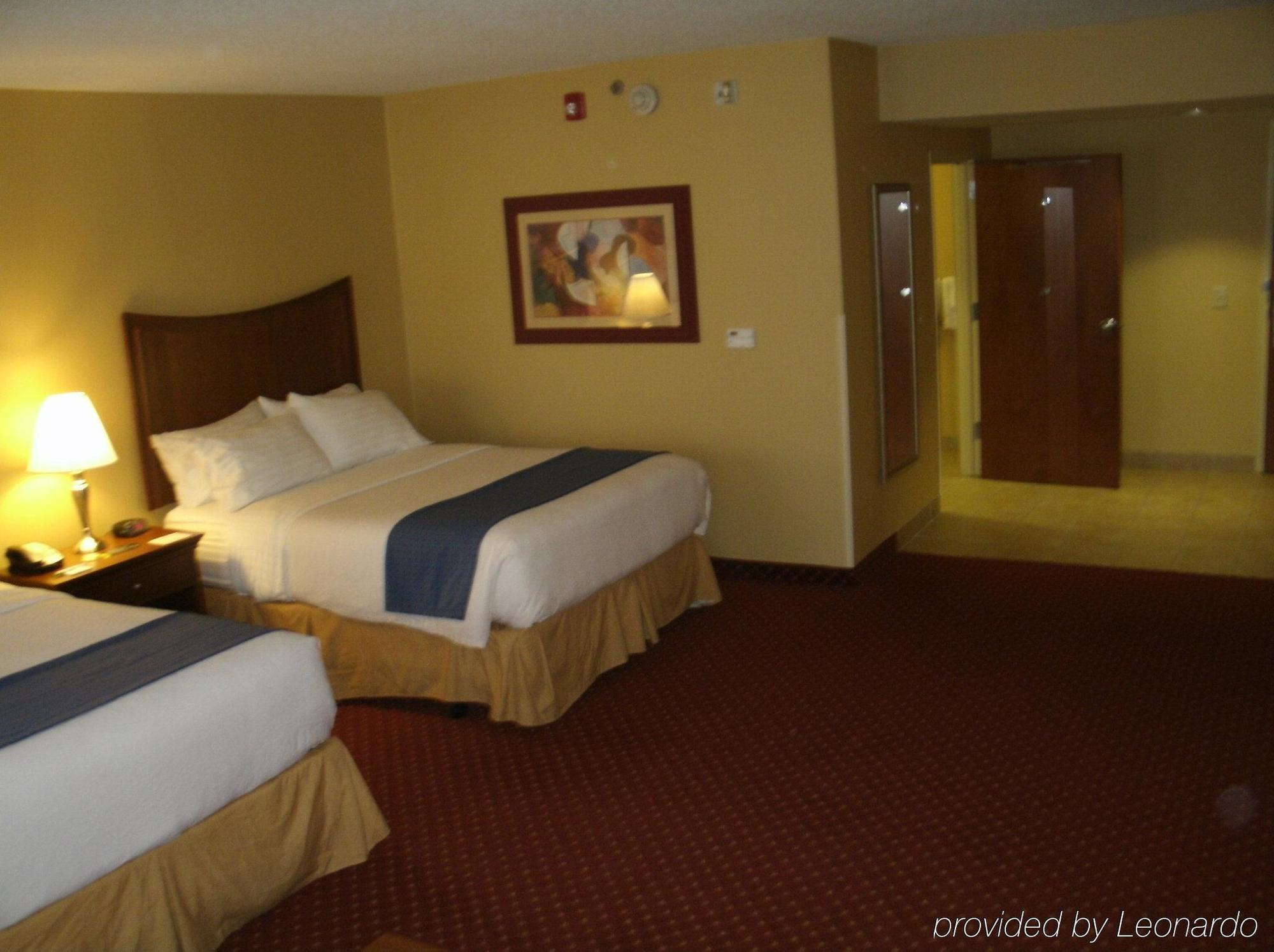 Holiday Inn Rocky Mount I-95 @ Us 64 By Ihg מראה חיצוני תמונה